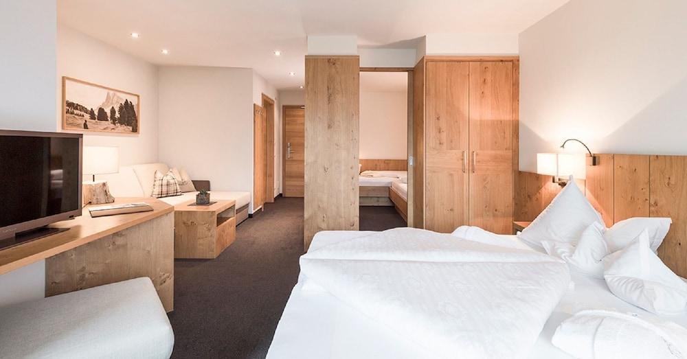 Apartment Lodge Gasserhof เบรสซาโนเน ภายนอก รูปภาพ