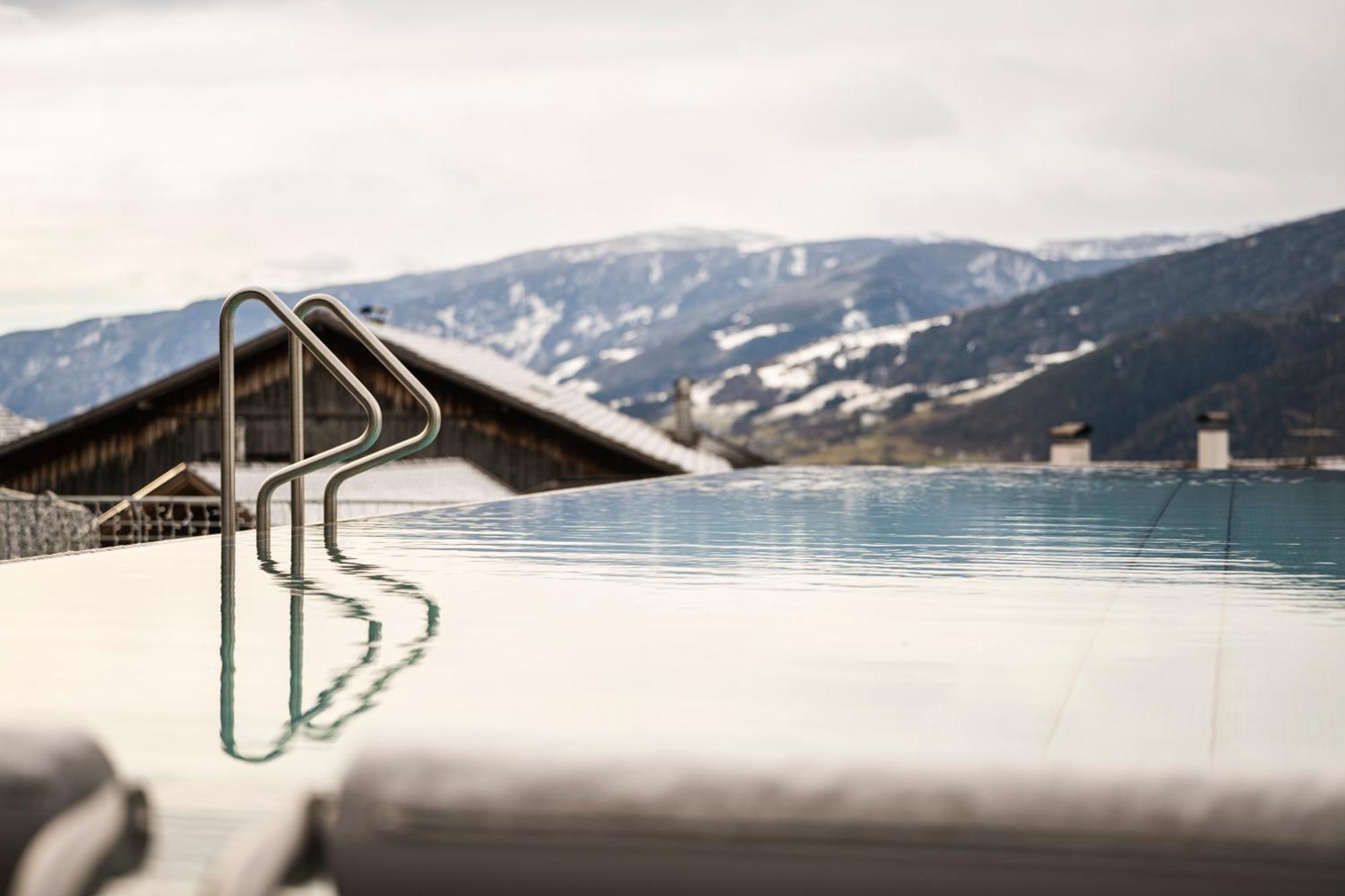 Apartment Lodge Gasserhof เบรสซาโนเน ภายนอก รูปภาพ